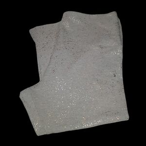 LYSSÉ Gray and Rose Capri Style  Leggings Size Xl